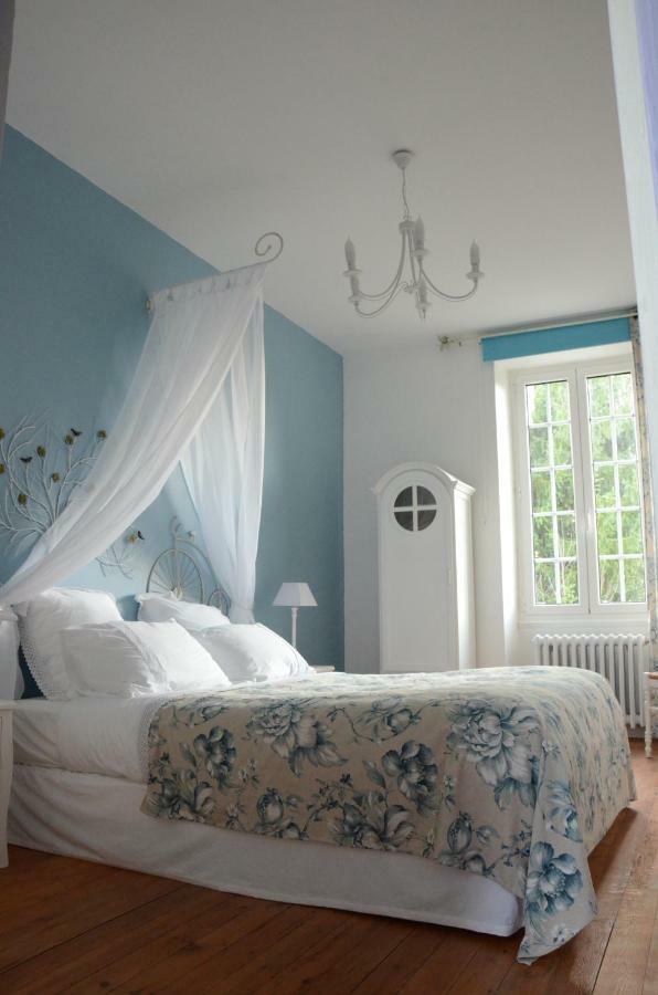 Bed and Breakfast Le manoir de Sanilhac à Notre-Dame-de-Sanilhac Extérieur photo