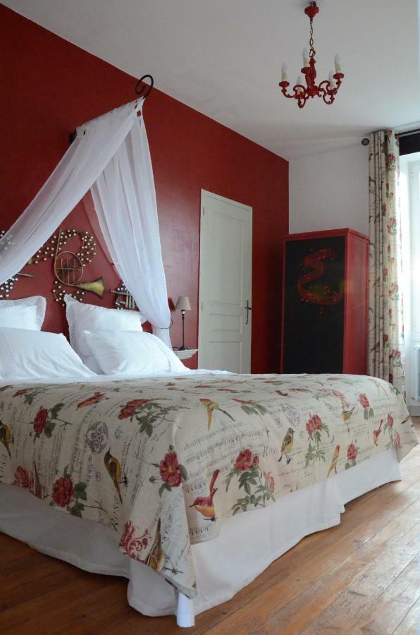 Bed and Breakfast Le manoir de Sanilhac à Notre-Dame-de-Sanilhac Extérieur photo