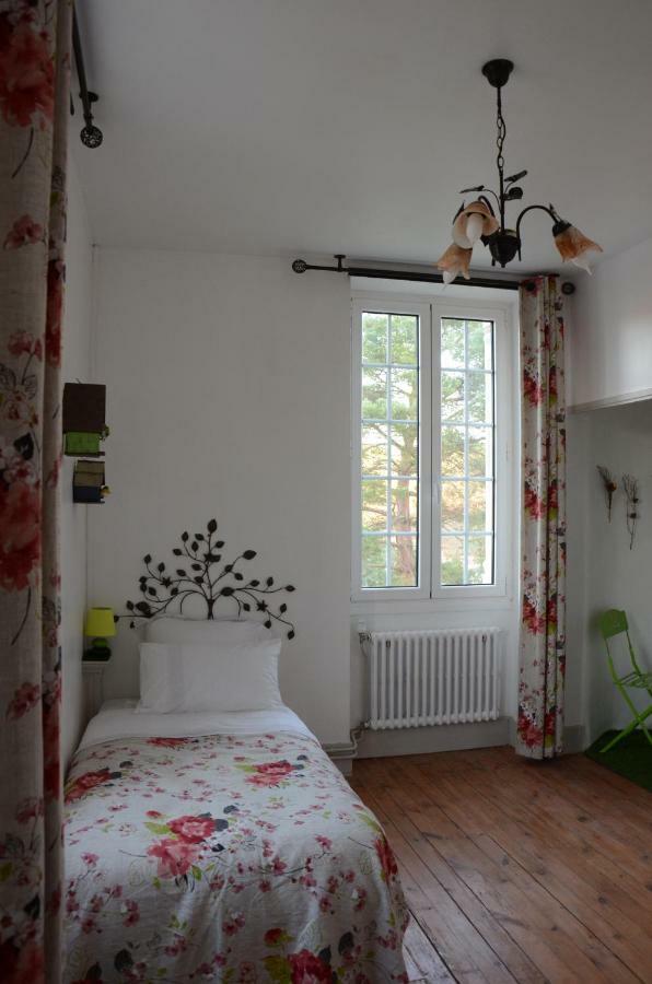 Bed and Breakfast Le manoir de Sanilhac à Notre-Dame-de-Sanilhac Extérieur photo